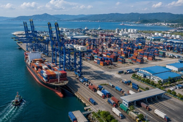 Pelabuhan dan Logistik
